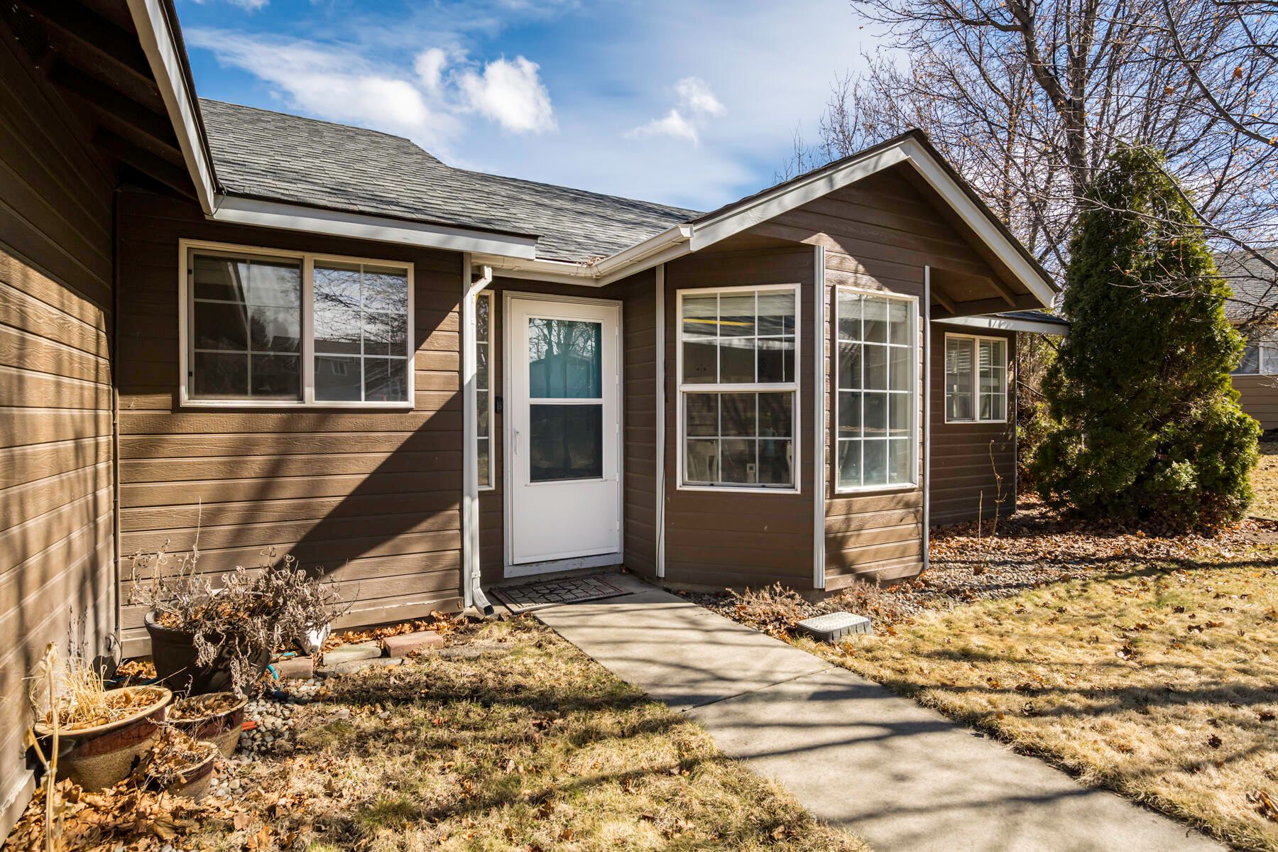 2214 SW 30th Court