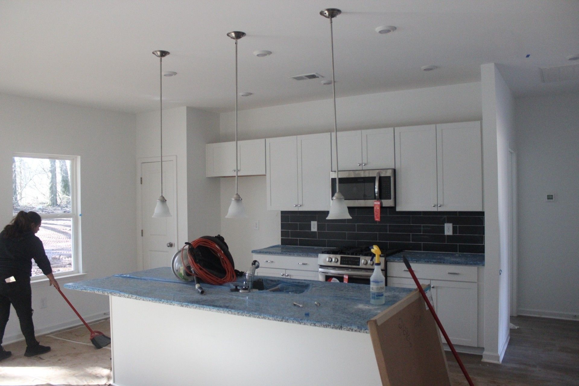 264 Holdens Hollow
