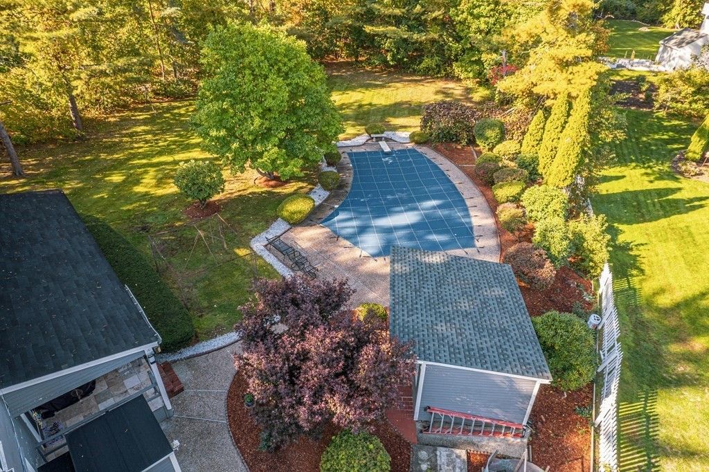 16 Willowby Way