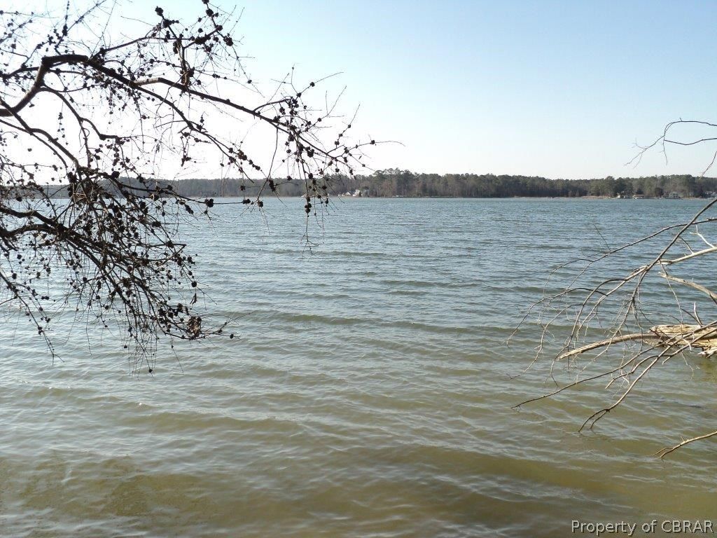00 Ware Neck Road
