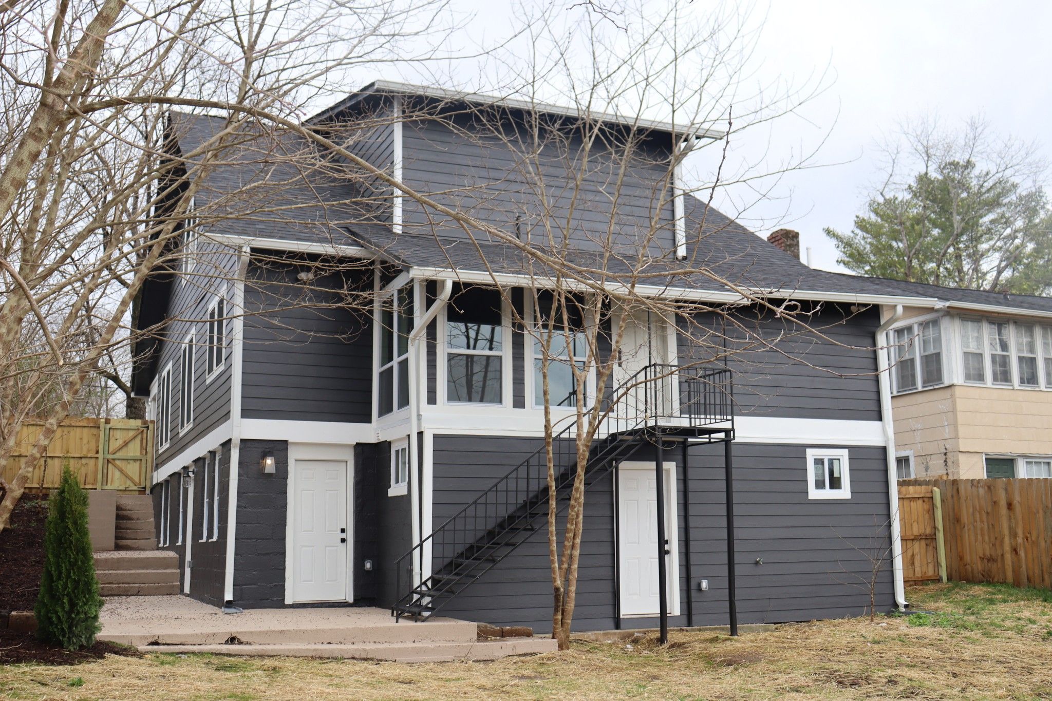 1617 Shelby Ave