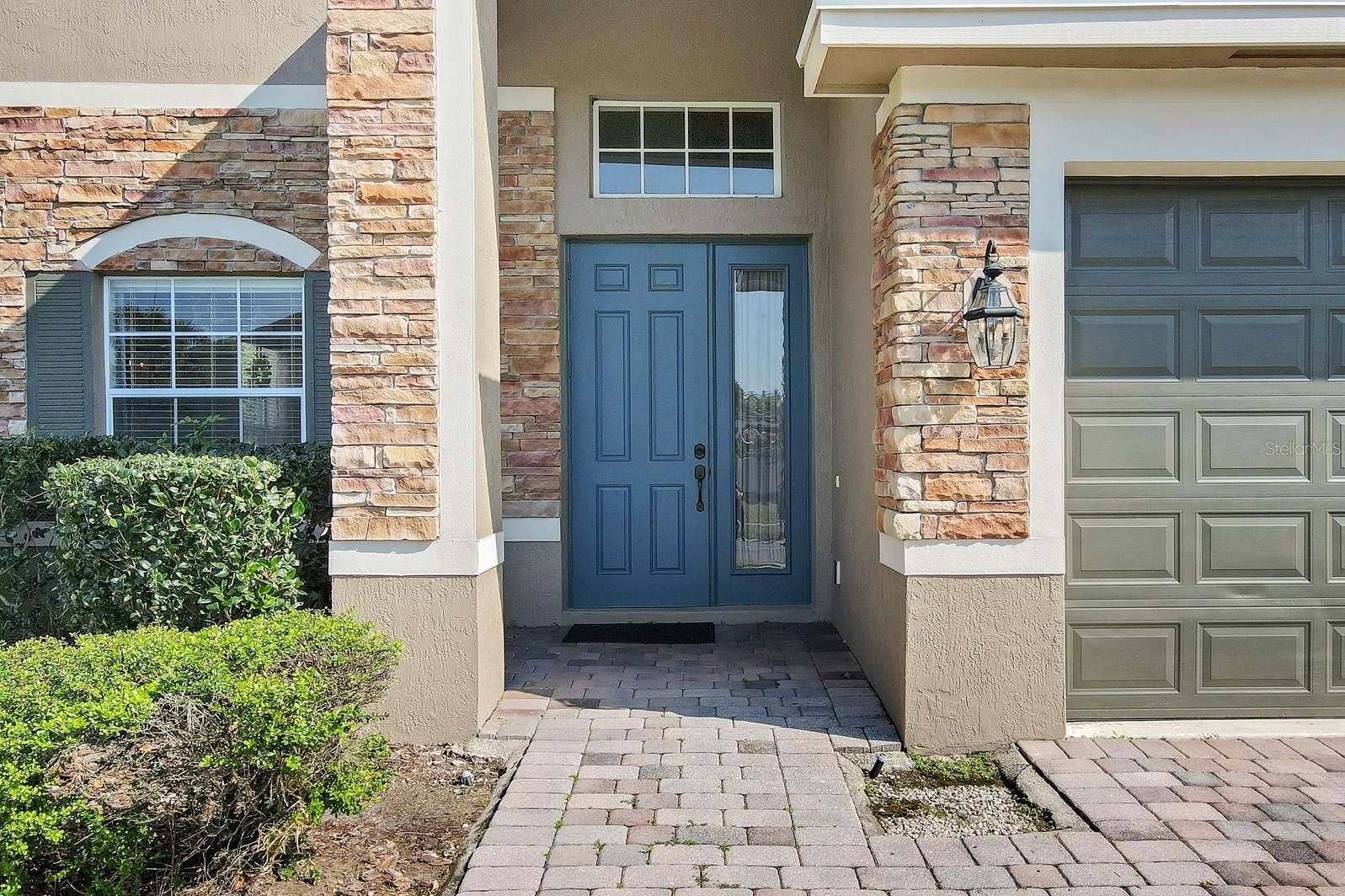 2904 Vista Court