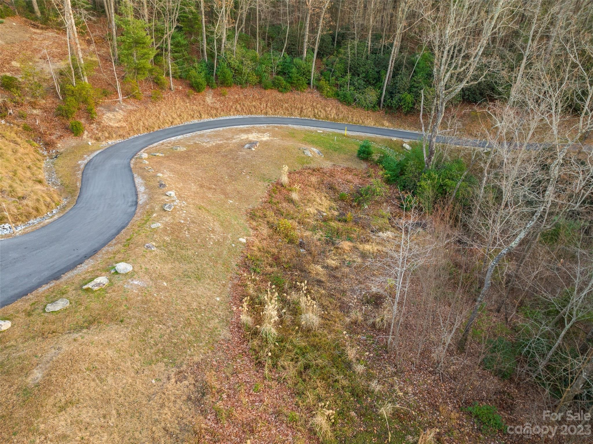 52 Lemongrass Trail