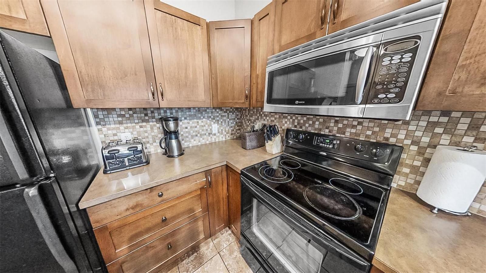 #408 654 Cook Road