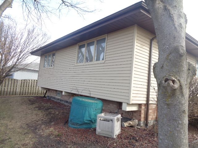 15412 Sheffield Lane
