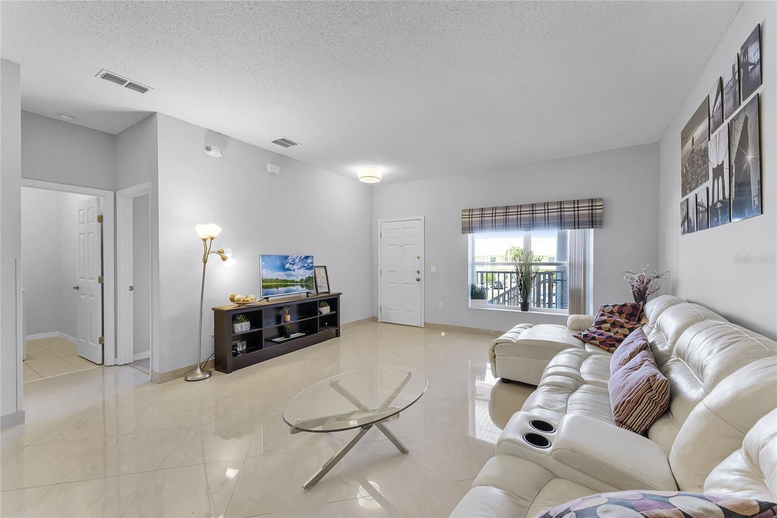 3153 Sun Lake Court