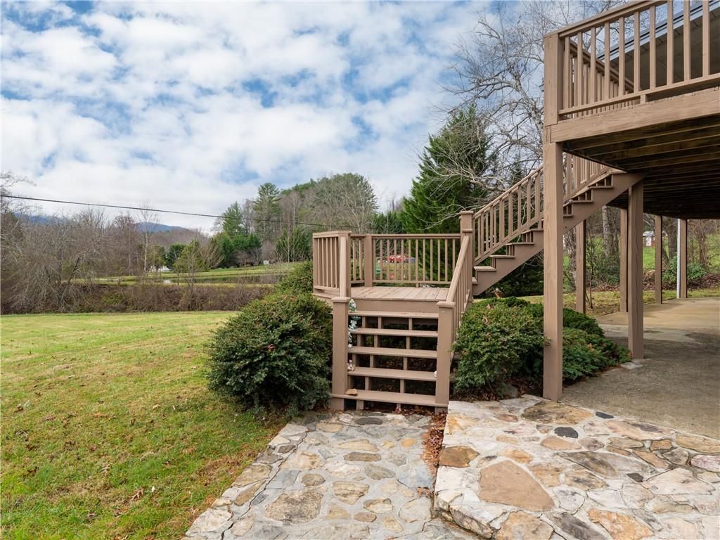 84 Dillingham Circle
