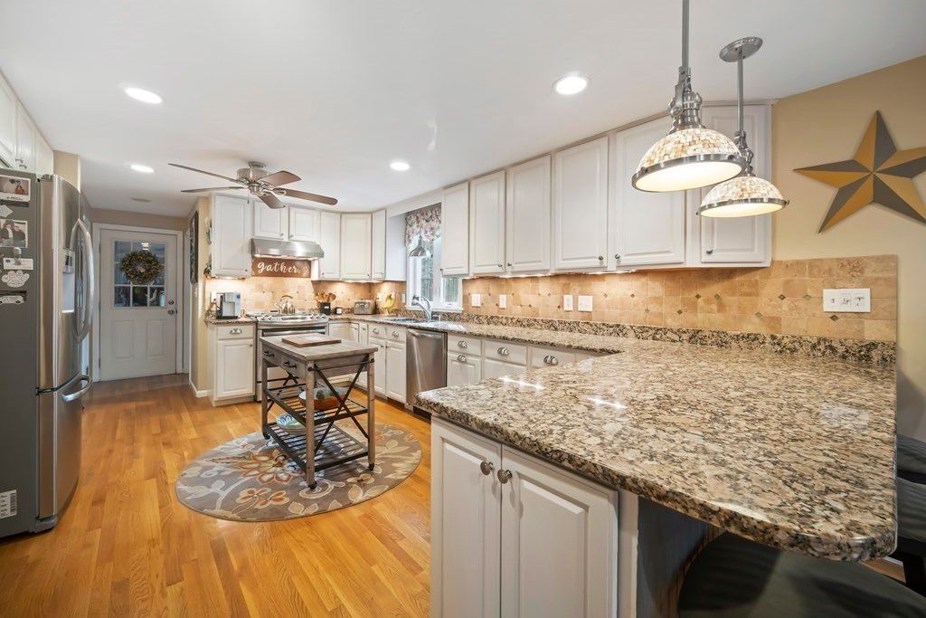 30 Patricia Dr