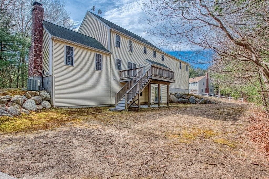 40 Twin Diamond Drive
