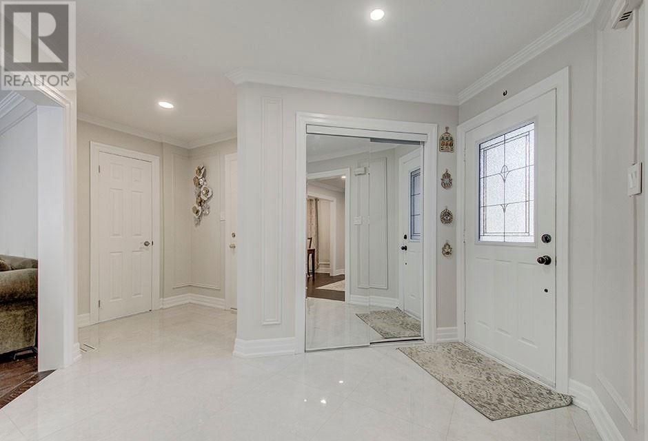 25 GRACE CRES