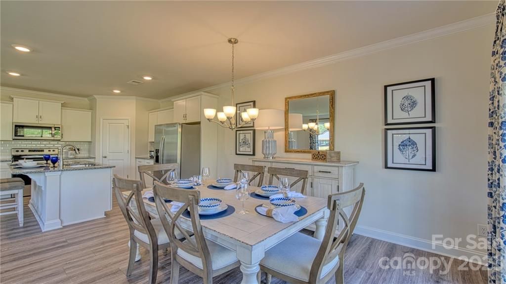 127 Creekview Road