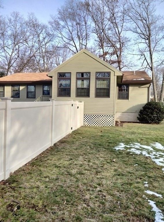 34 Cypress Ave