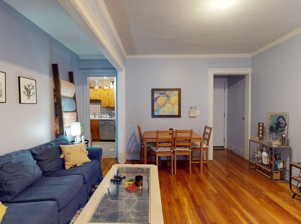 448 Park Dr