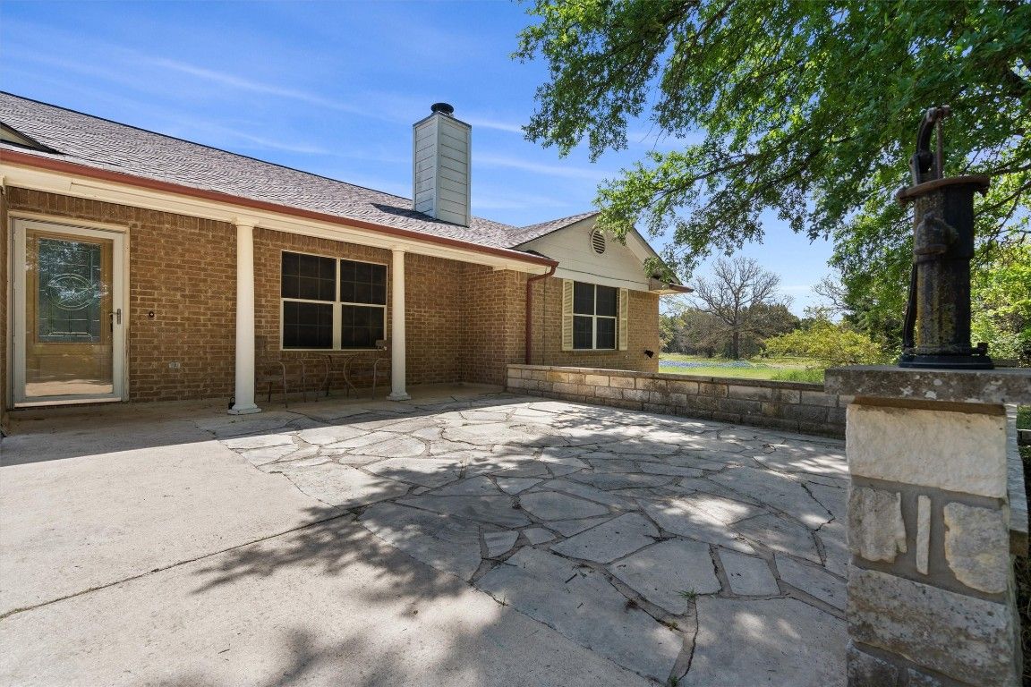 511 Blessing Ranch Road