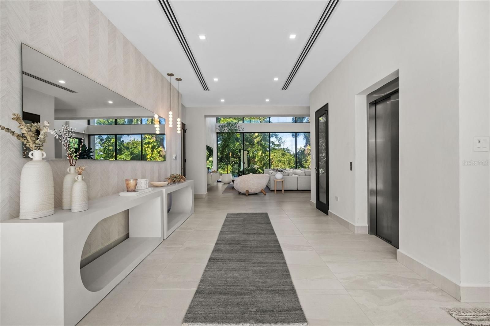 908 Villa Dorado Estates