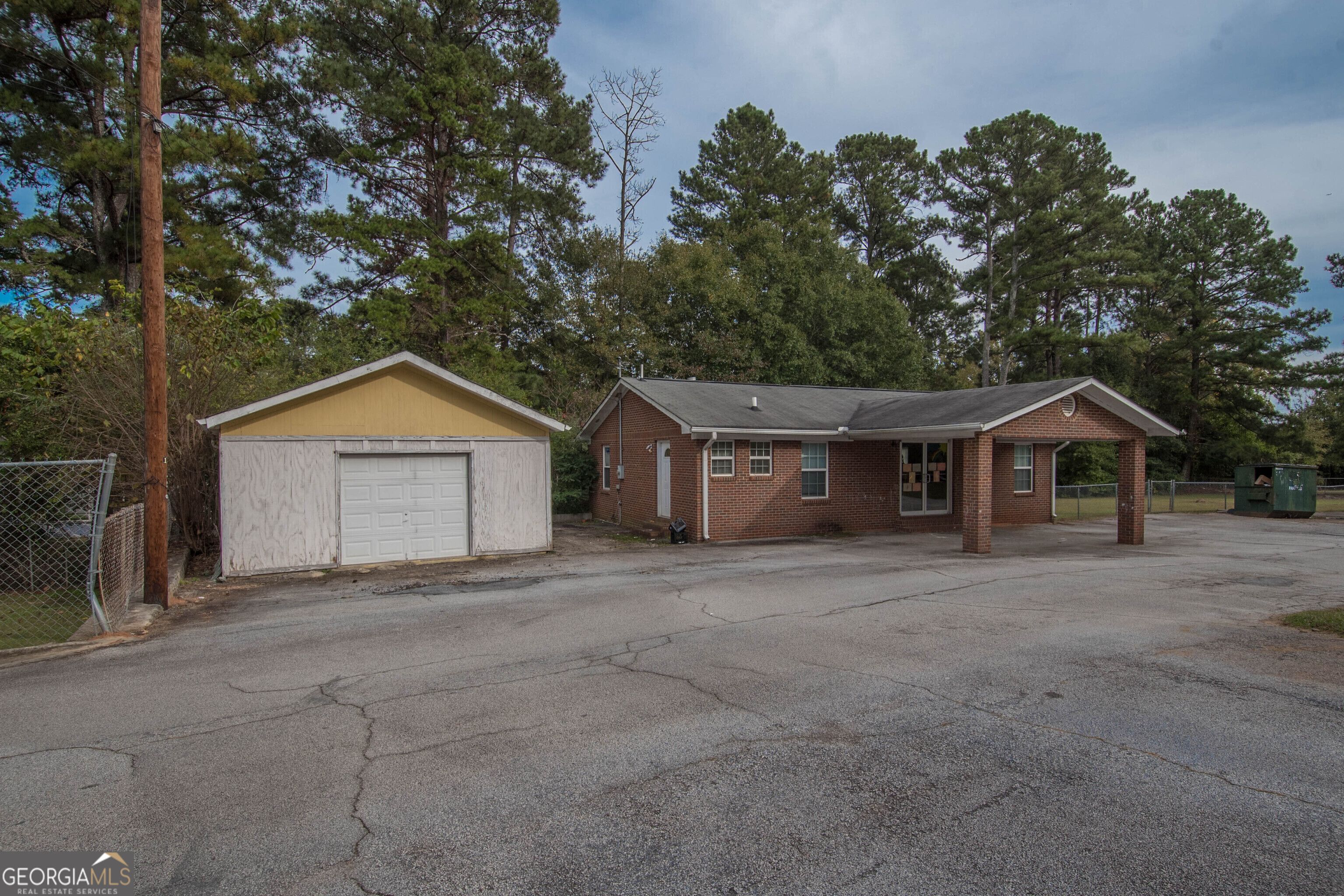 6224 Hillandale Drive