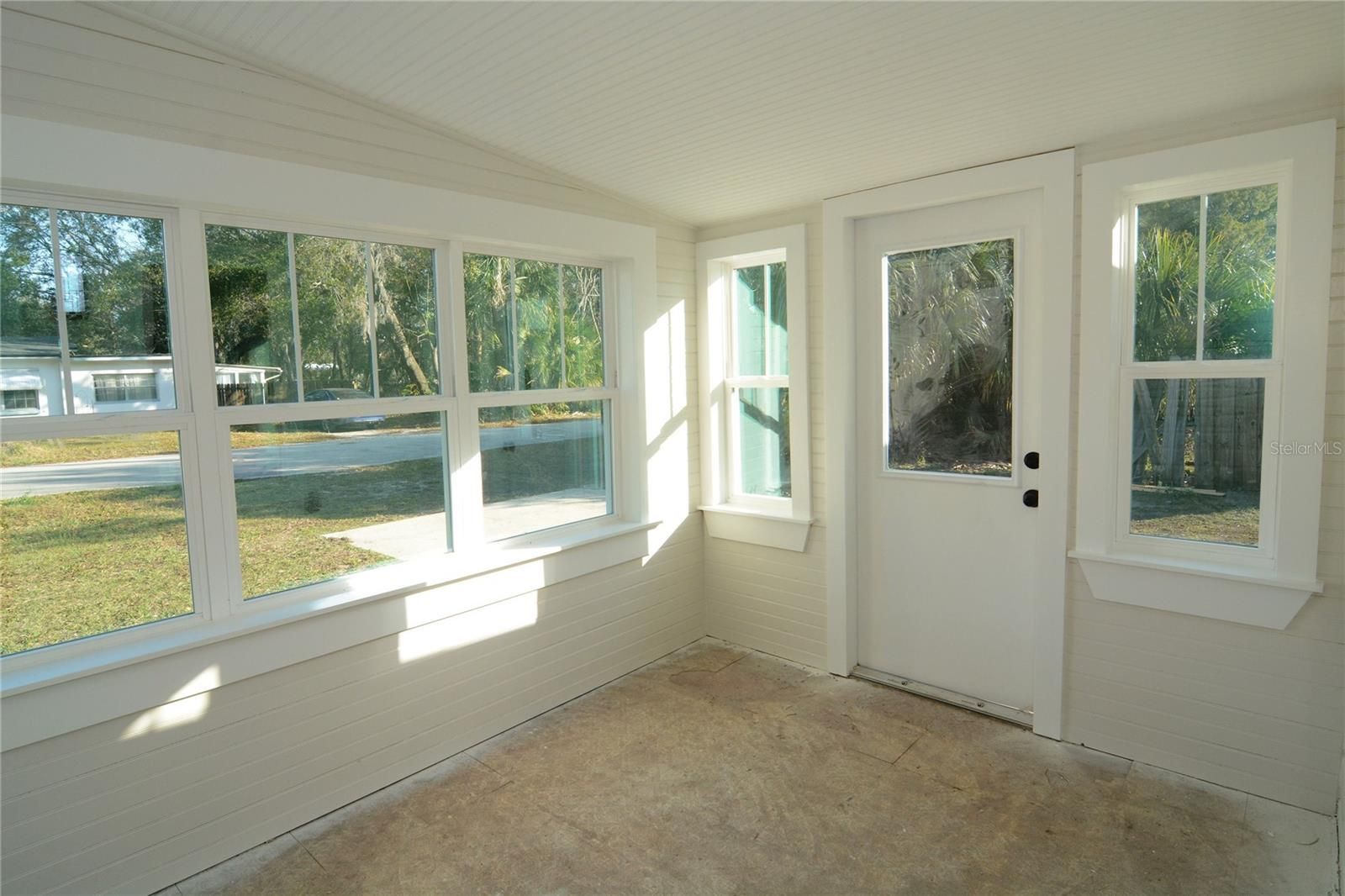 323 Hibiscus Drive