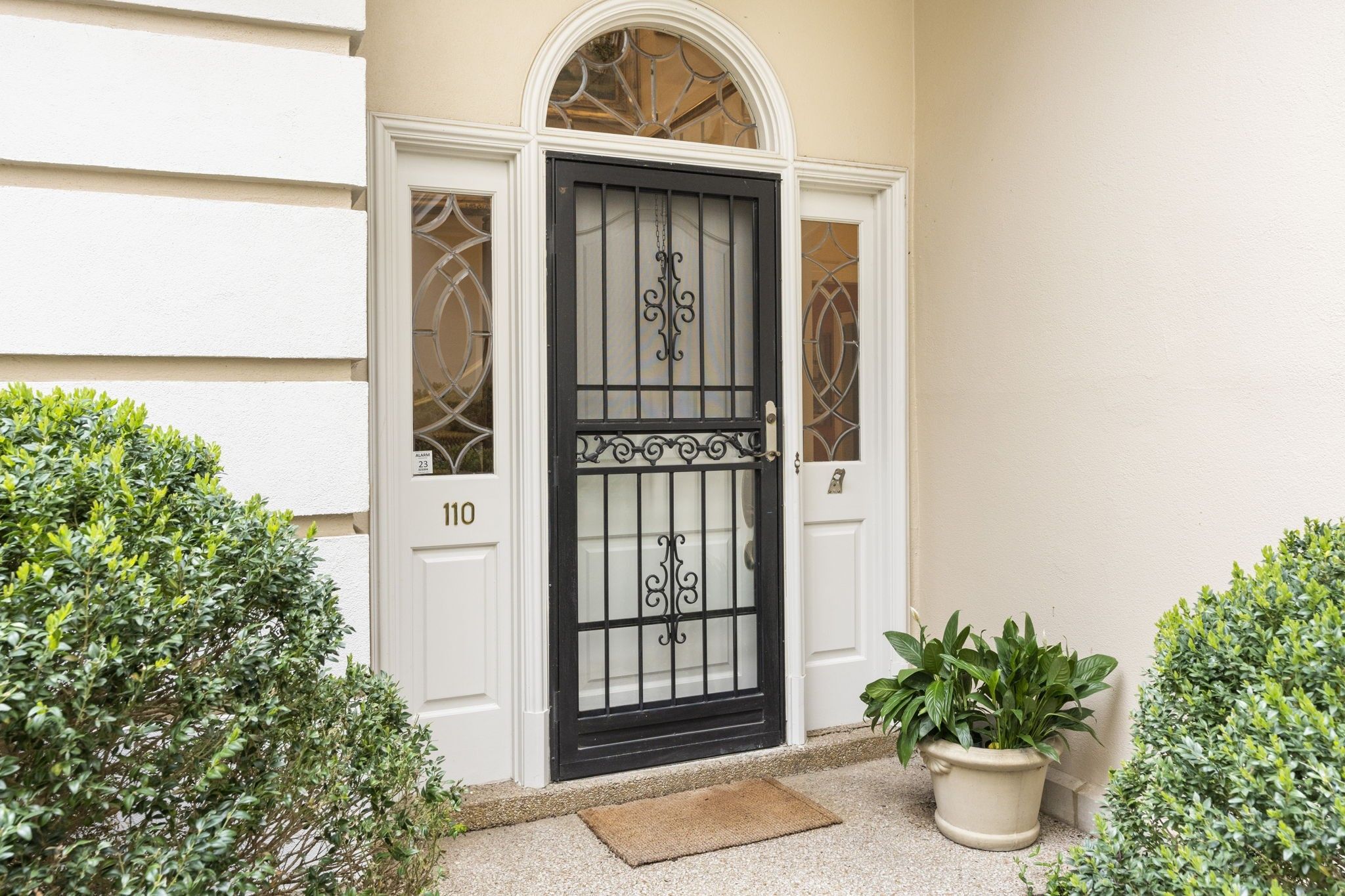 615 Belle Meade Blvd