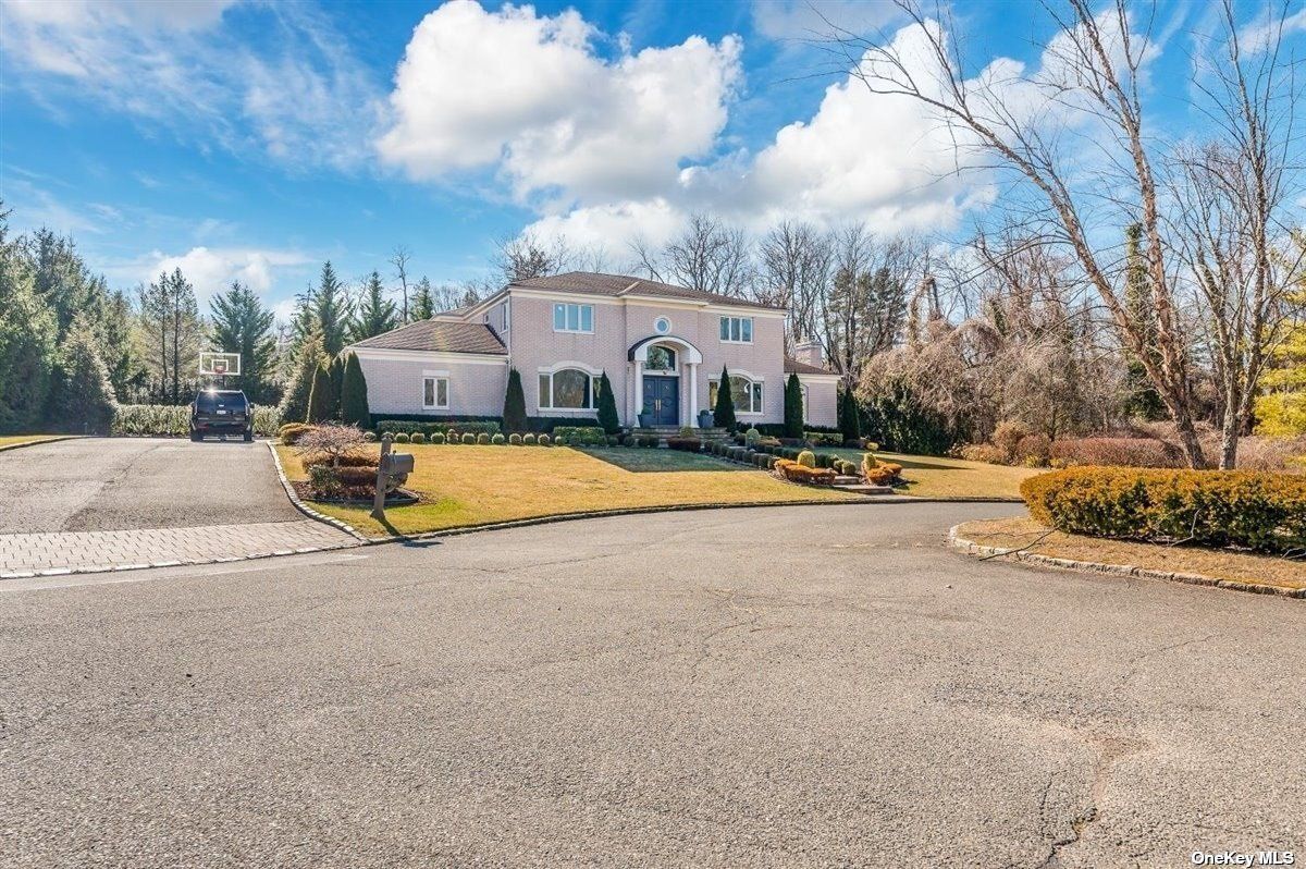5 Fleetwood Court