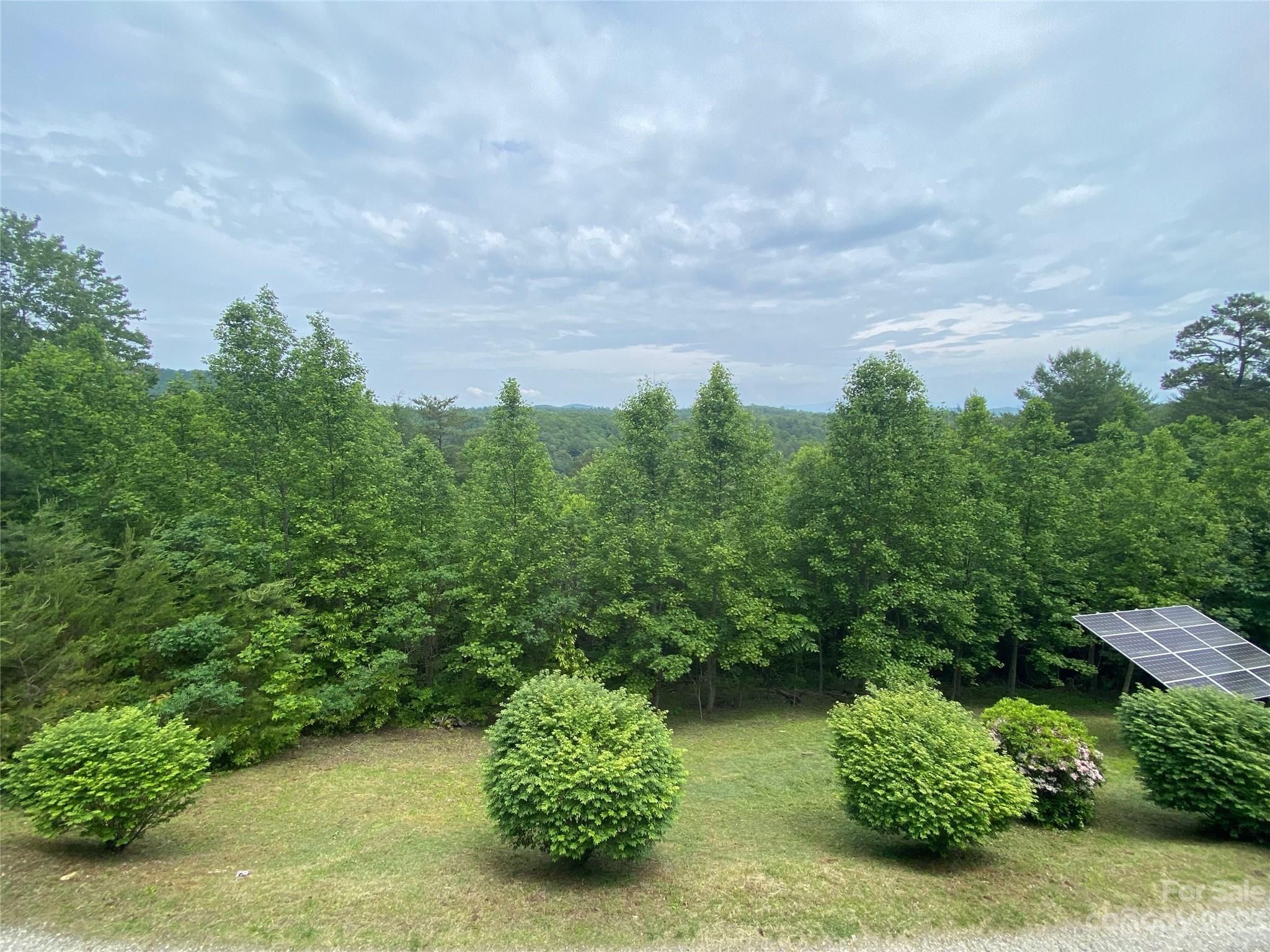 815 Smokey Hollow Drive