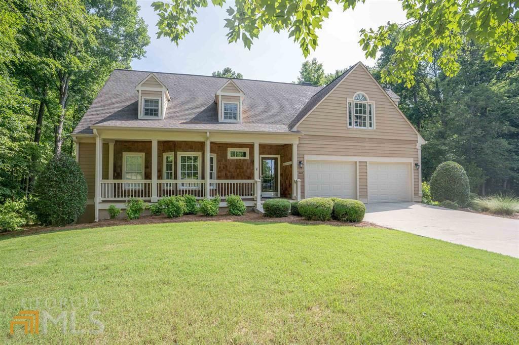 1000 Lakeside Court