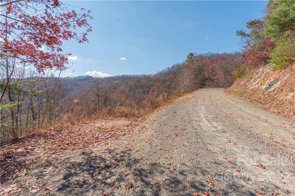 Tract 4 Sigogglin Trail