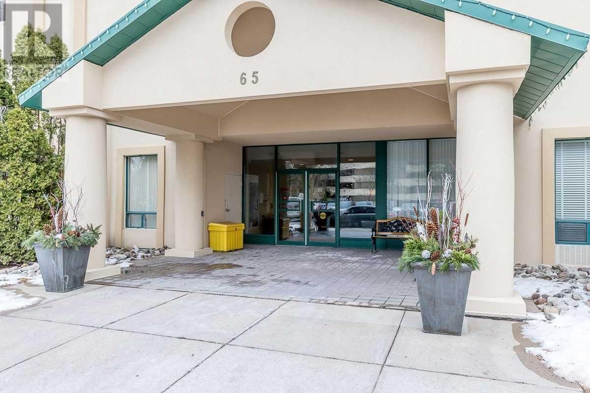 #207 -65 ELLEN ST