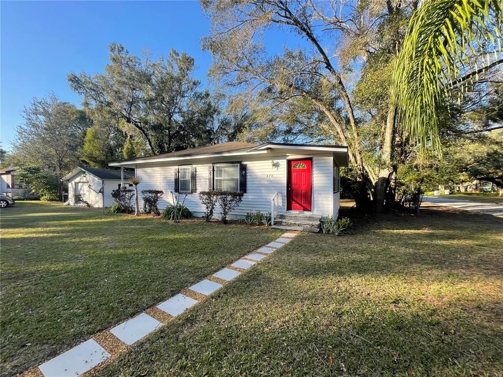 828 Catalina Drive
