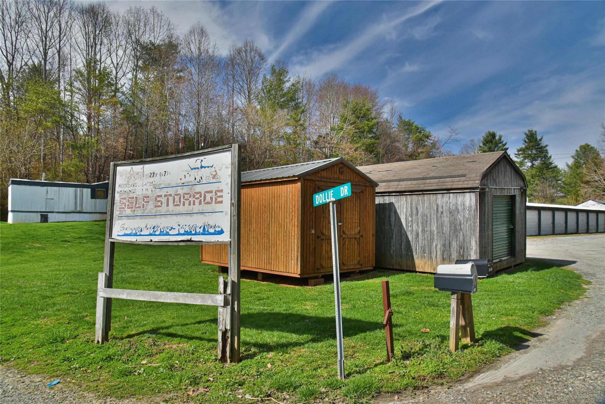 360 & 364 Old Mars Hill Highway