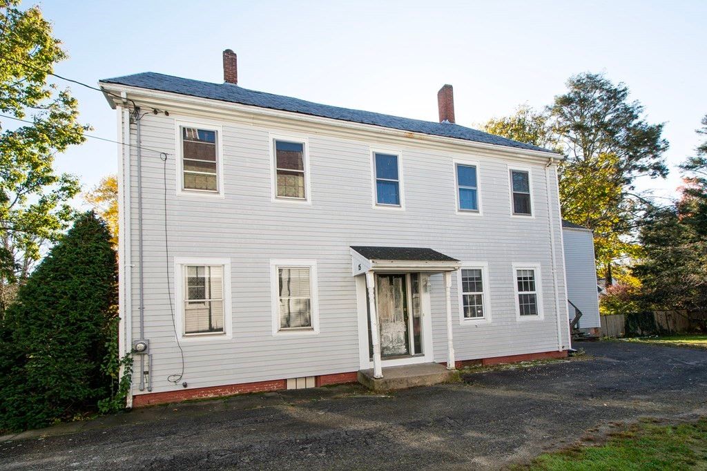 15 School St
