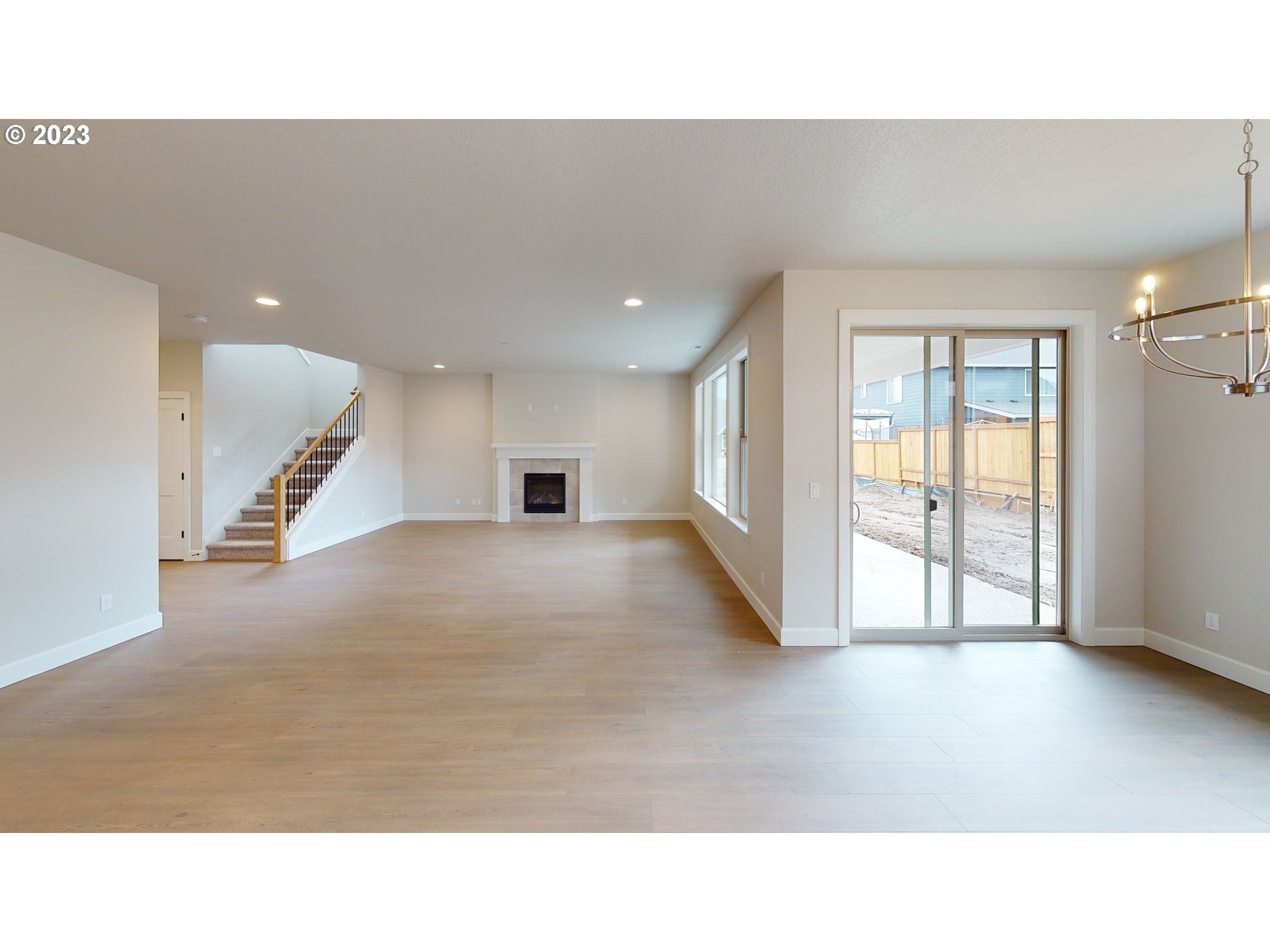 923 NE 17th Ave