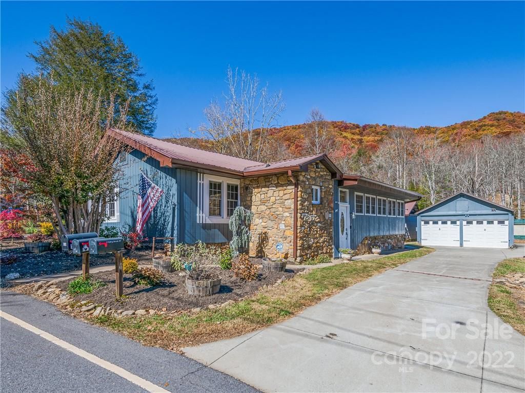 126 Sams Branch Road
