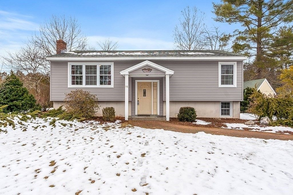 15 Center Drive