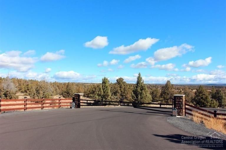 Lot 141 SE Laredo