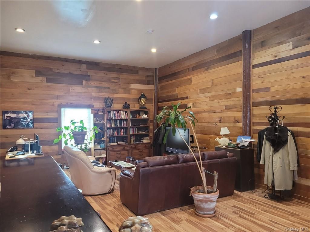 9 Creamery Road