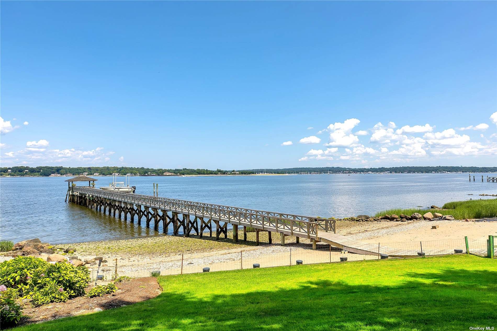 227 Dock Lane