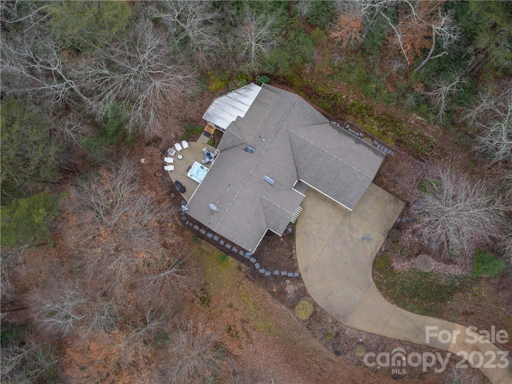 121 Stayman Court