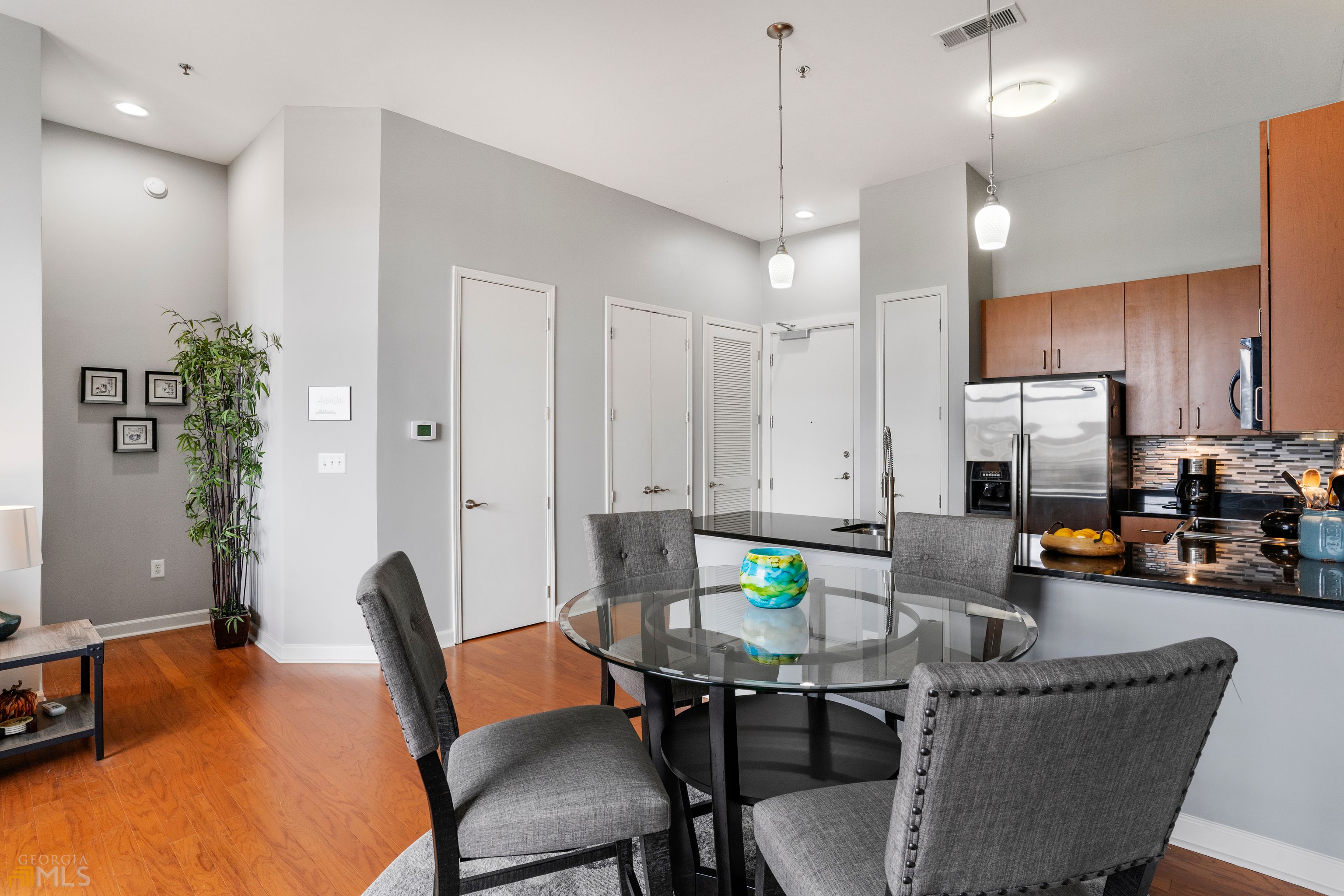 711 Cosmopolitan Drive