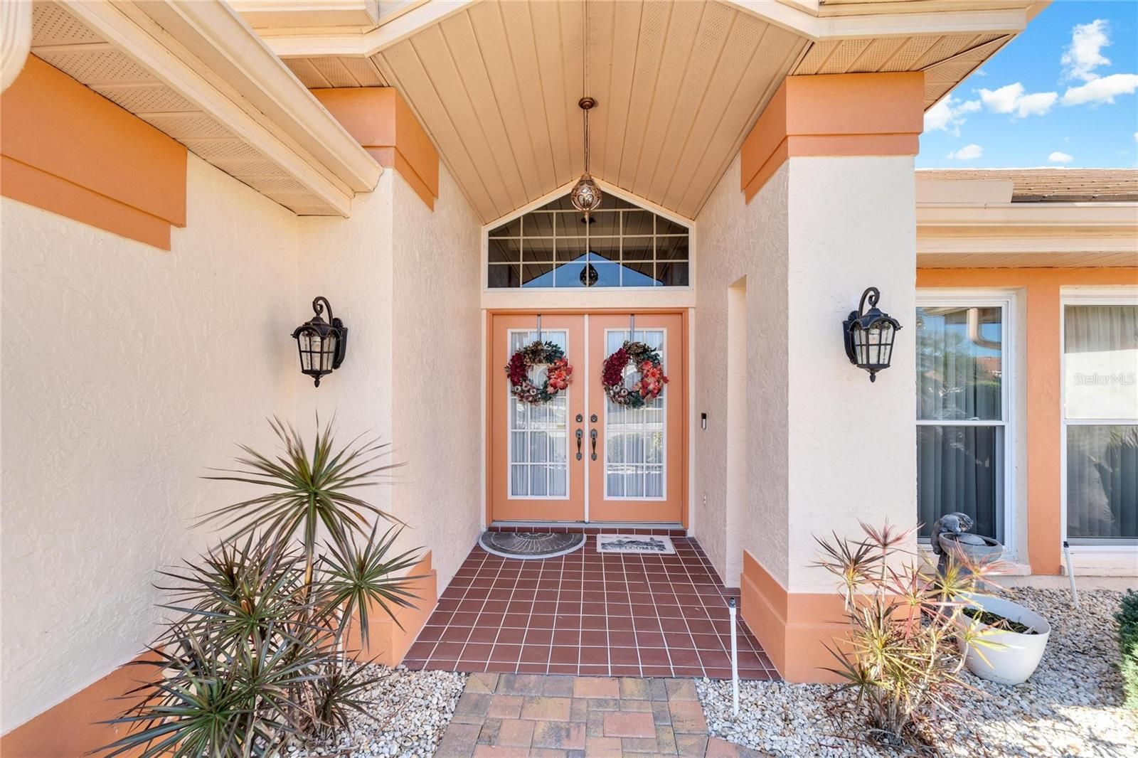 1207 Peridot Lane