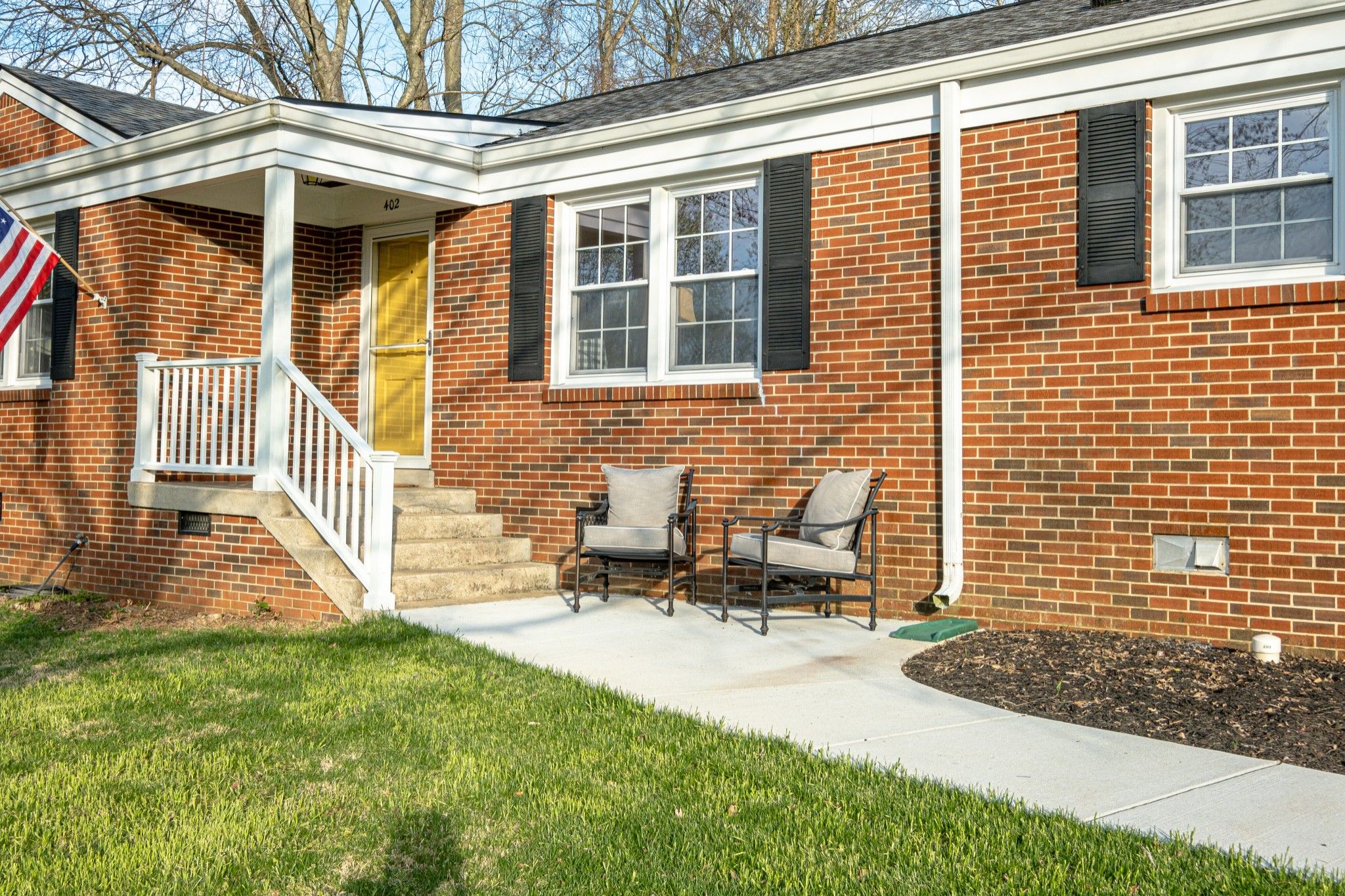 402 Shawnee Dr