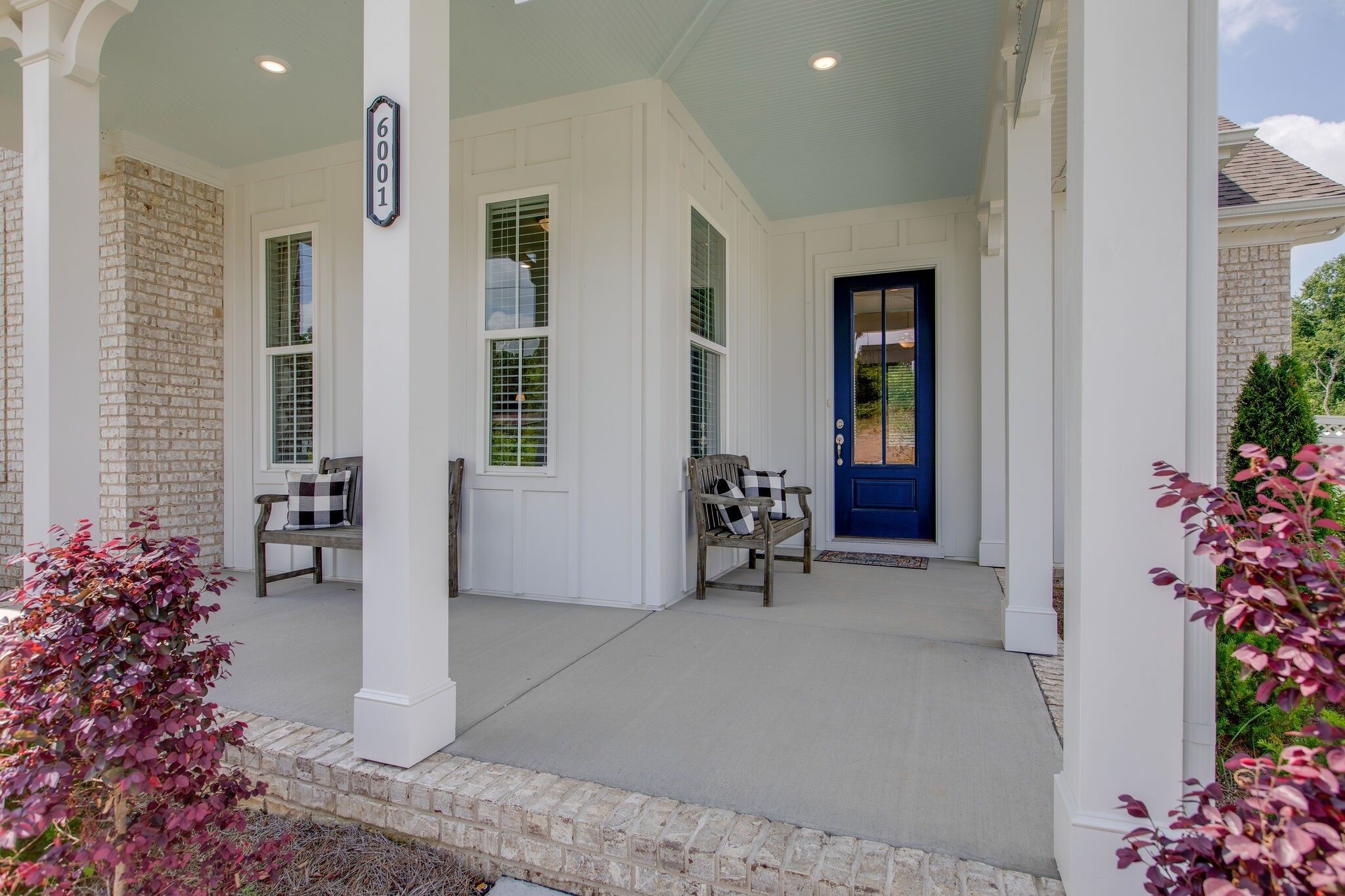 1312 Belgove Aly