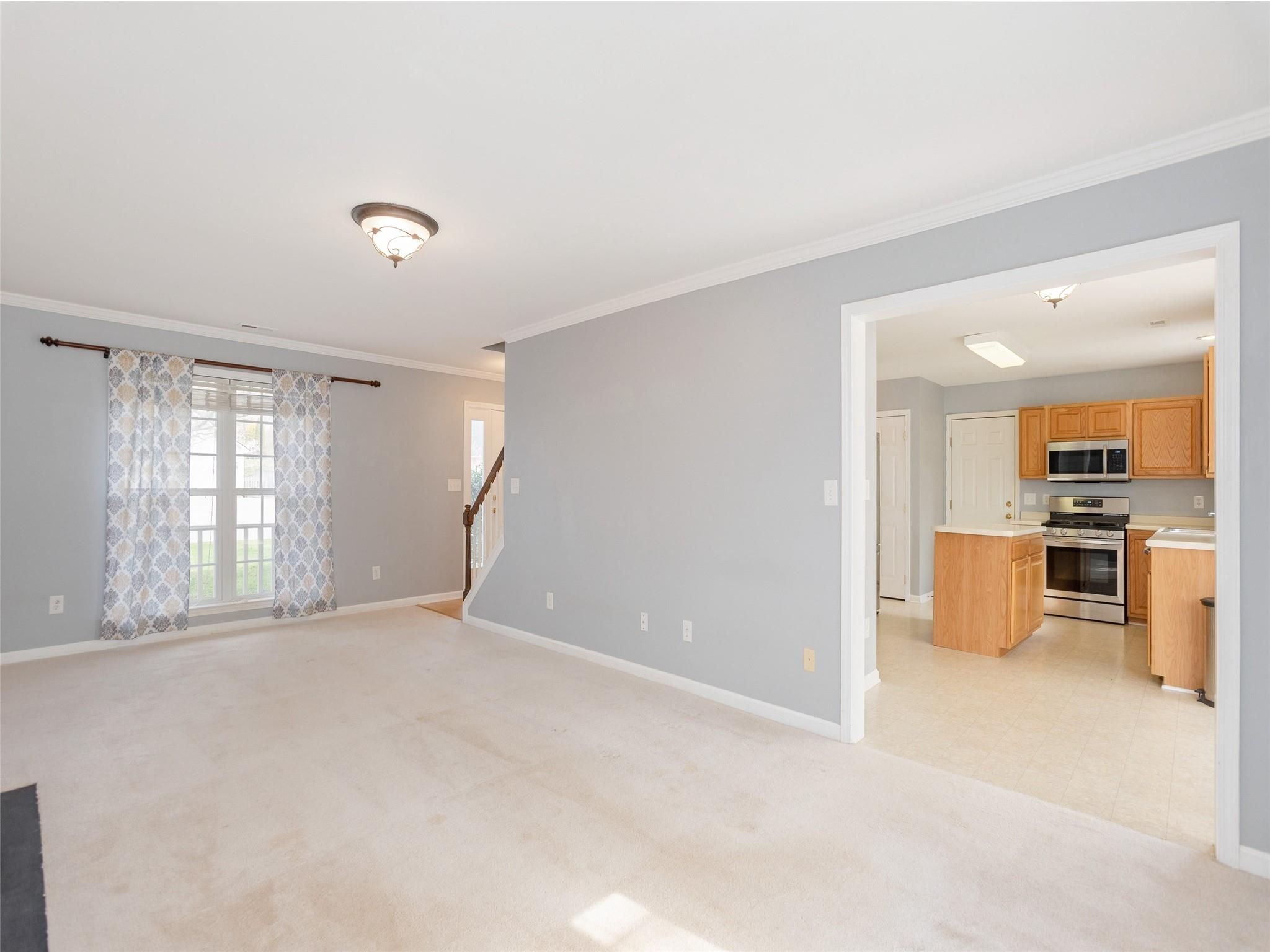 153 Rolling Meadow Road