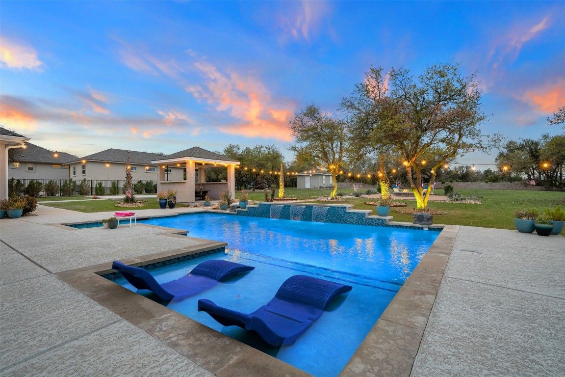232 Highland Oaks