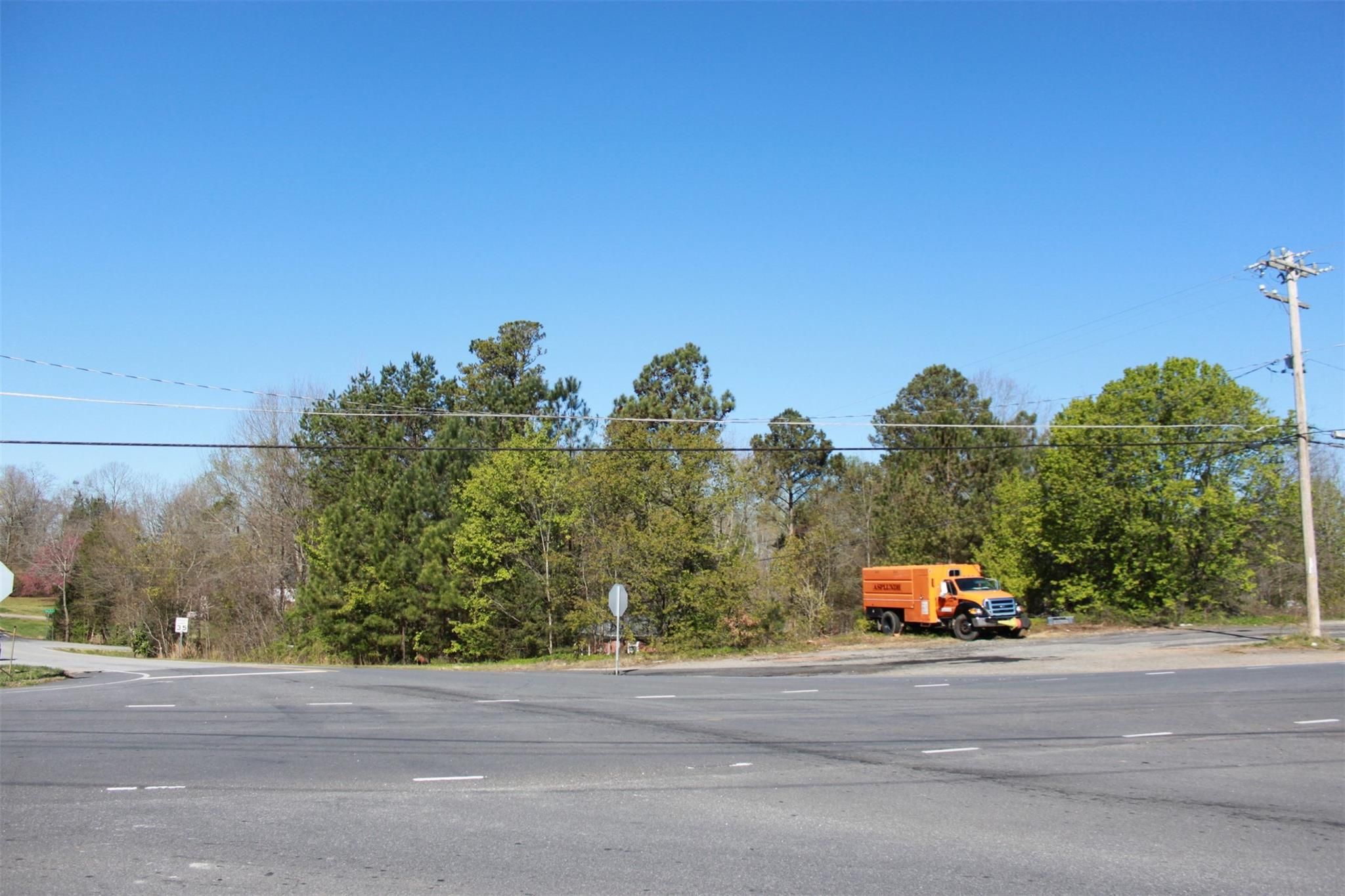 1702 Chase High Road