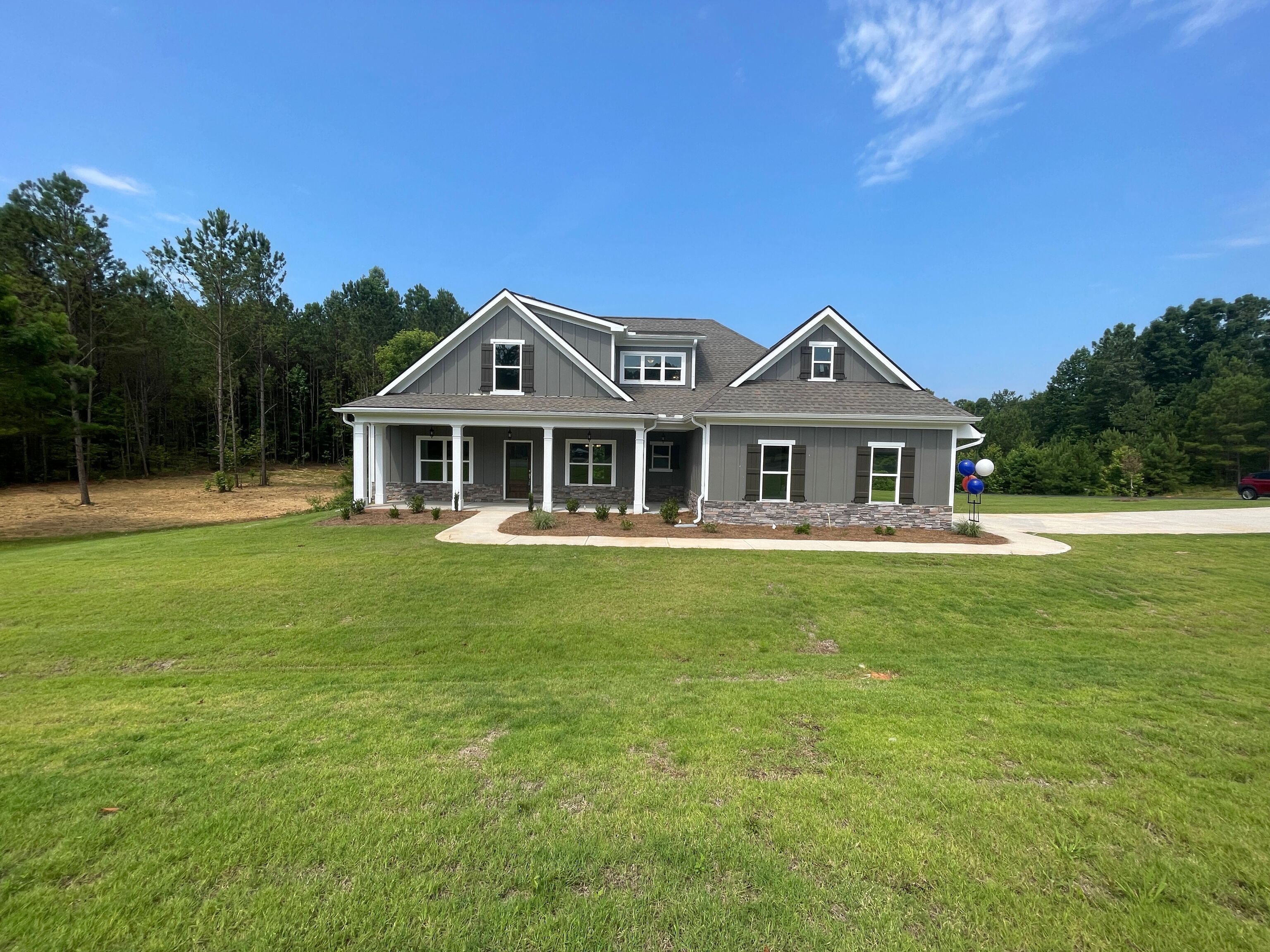 1040 Windsor Creek Way