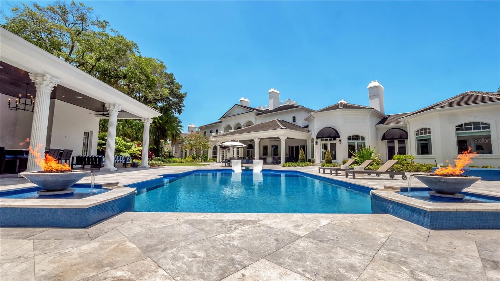 9200 Bentley Park Circle