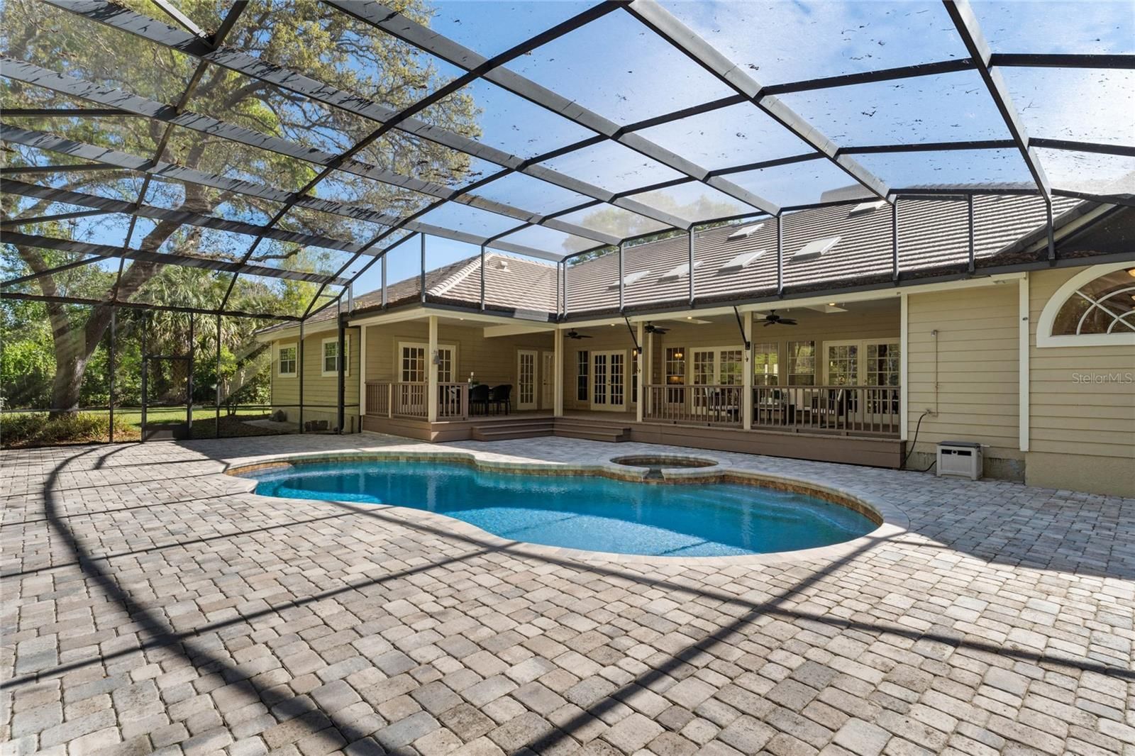 2810 Tupelo Court