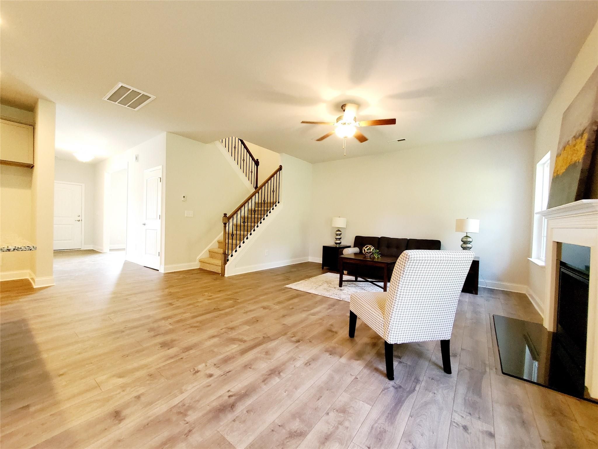 11736 Glenwood Drive