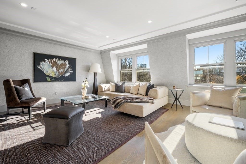 75 Beacon Street