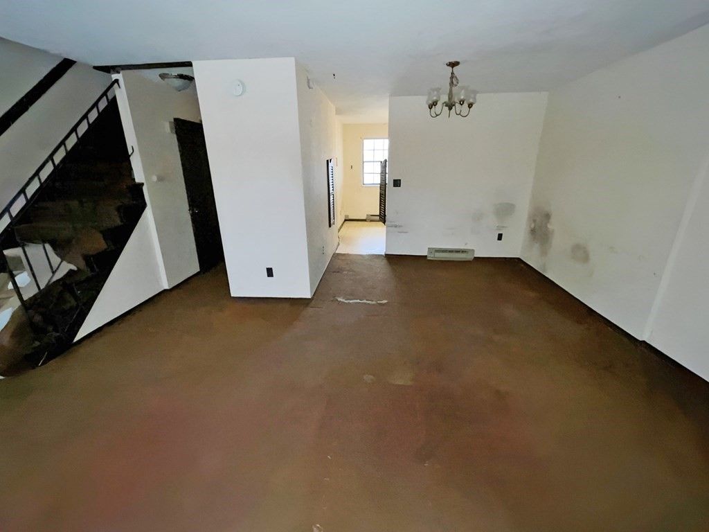 80 Damon Rd